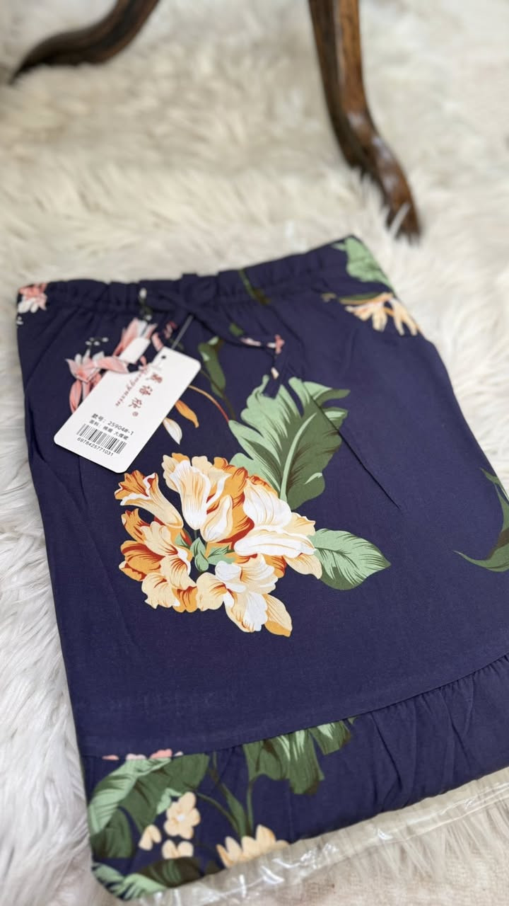 مرحبا بنوتات✨🤍
الكشمير الصيفي بأحلى مديلات وألوان توفرت 
وقياسات فري سايز تلبس 90 
السعر 10 الف واثنين ب18 فقط ✨
وتوصيل داخل بسماية وبغداد فقط💕


**إذا كنت صاحب هذا الإعلان وتريد حذفه لأي سبب، رجاءا أرسل رسالة إلى الدعم الفني**