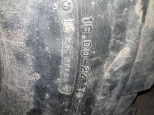 السلام عليكم البيع تايرات الحجم 1600. 24  نضاف الستفسار عله الرقم. ***********   👥️      ***********
اني مكلف بل نشر العنوان بغداد
