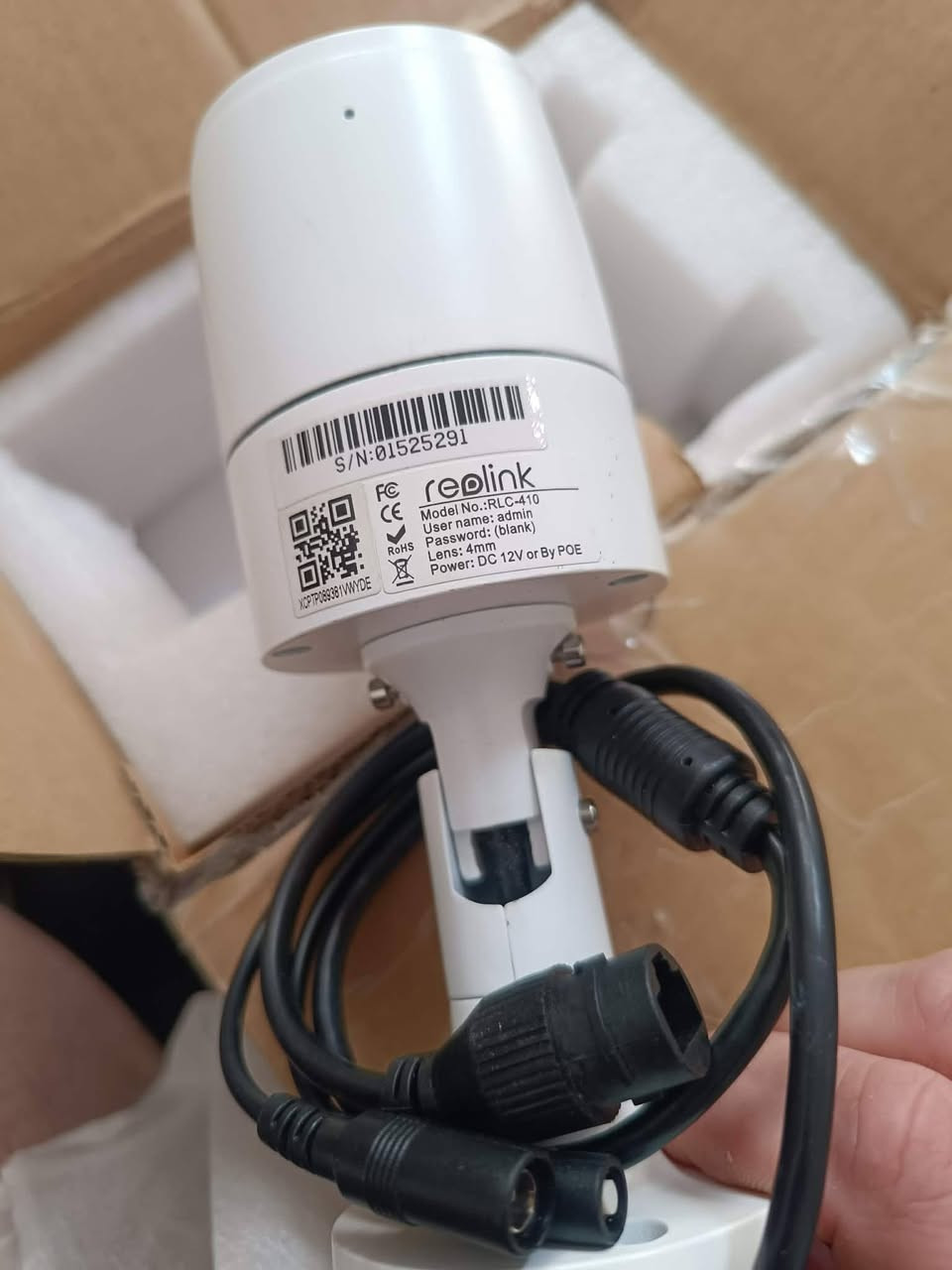 كاميرات ip عدد ٤
ماركة Reolink 
دقة ٤ ميغا
جديد غير مستخدمات
٤ قطع ب ٦٠ مع التوصيل


**إذا كنت صاحب هذا الإعلان وتريد حذفه لأي سبب، رجاءا أرسل رسالة إلى الدعم الفني**