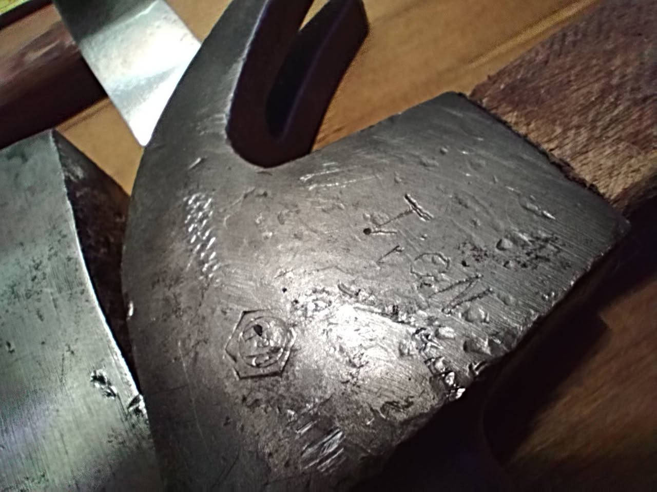 قطع تشگ شگ چاكوچ بلاك ان ديكر وطبر مؤسسة صناعة قديمة جدا جدا 
موجود توصيل جميع المحافظات


**إذا كنت صاحب هذا الإعلان وتريد حذفه لأي سبب، رجاءا أرسل رسالة إلى الدعم الفني**