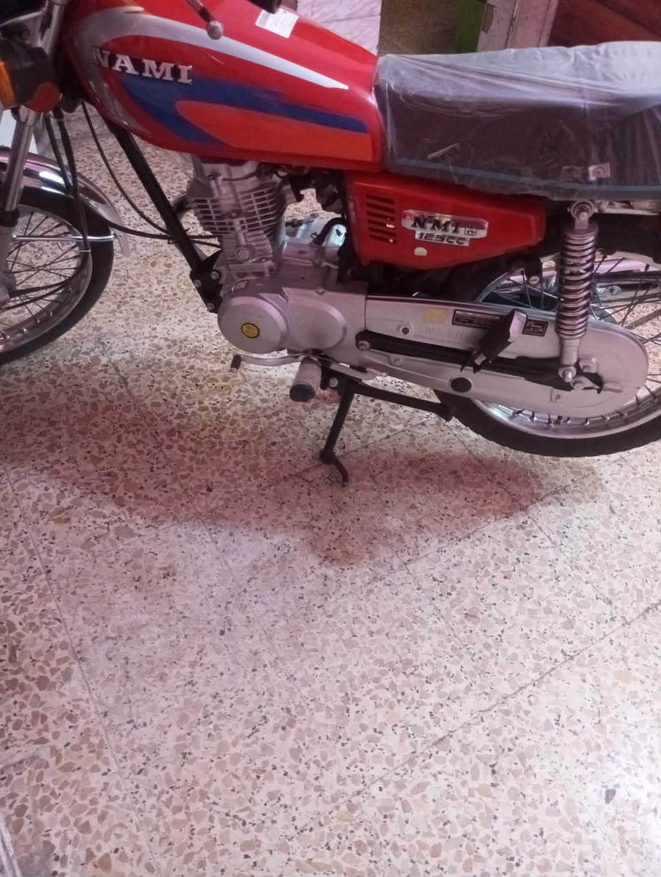 سلام عليكم دراجه للبيع اوراق اوراق اصوليه سيد خلدون وكيله موديل ٢٢ مكفوله السعر مليون ٢٥٠
***********
