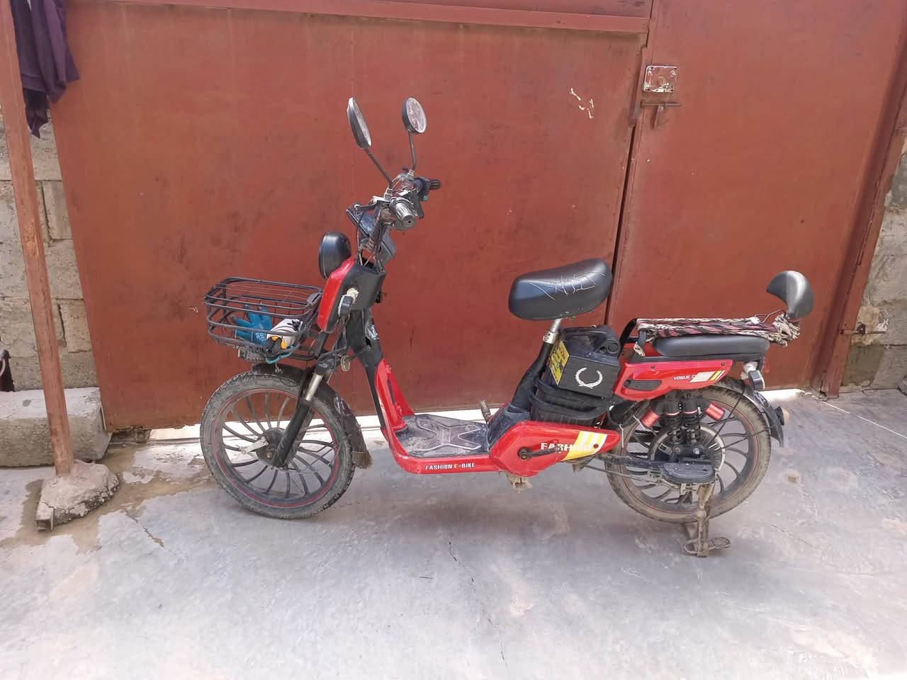 للبيع  اخوو الجديد بس بطارية نص عمر السعر خاص


**إذا كنت صاحب هذا الإعلان وتريد حذفه لأي سبب، رجاءا أرسل رسالة إلى الدعم الفني**