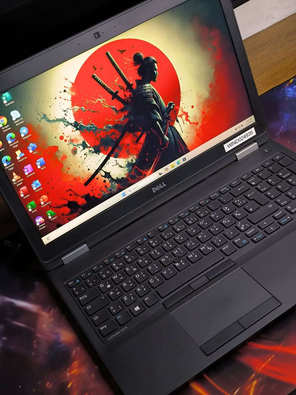 لابتوب Dell Latitude 5570 💻
جهاز عملي يتحمل الشغل اليومي ومناسب للطلاب والموظفين 👍
نظافة ممتازة جدًا 99٪ ✨
🔧 المواصفات:
المعالج: Intel Core i5 الجيل السادس HQ ⚡
الرام: 8GB – سلاسة بتعدد المهام
التخزين: 256GB SSD – سرعة بالإقلاع وفتح البرامج 🚀
الشاشة: 15.6 بوصة – حجم مريح للعمل والمشاهدة
كرت الشاشة الداخلي: Intel 4GB
مناسب للأوفيس، الدراسة، التصفح، المحاضرات، والبرامج اليومية 💼
🎁 الهدايا:
حقيبة
الشاحن الأصلي
🛡️ الضمان والخدمات:
فحص كامل قبل الإرسال
فحص كامل قبل الدفع والاستلام
ضمان 7 أيام استبدال عند وجود خلل مصنعي
جاهز للاستخدام المباشر
📍 الموقع: بغداد – الأمين الثانية
📍اربيل السلطان مظفر 

💰 السعر: 265,000 دينار عراقي (شامل التوصيل لجميع المحافظات)
📲 للتواصل واتساب ***********

موديلات اخرى داخل البيج 
SmartQ لتجارة الحاسبات
