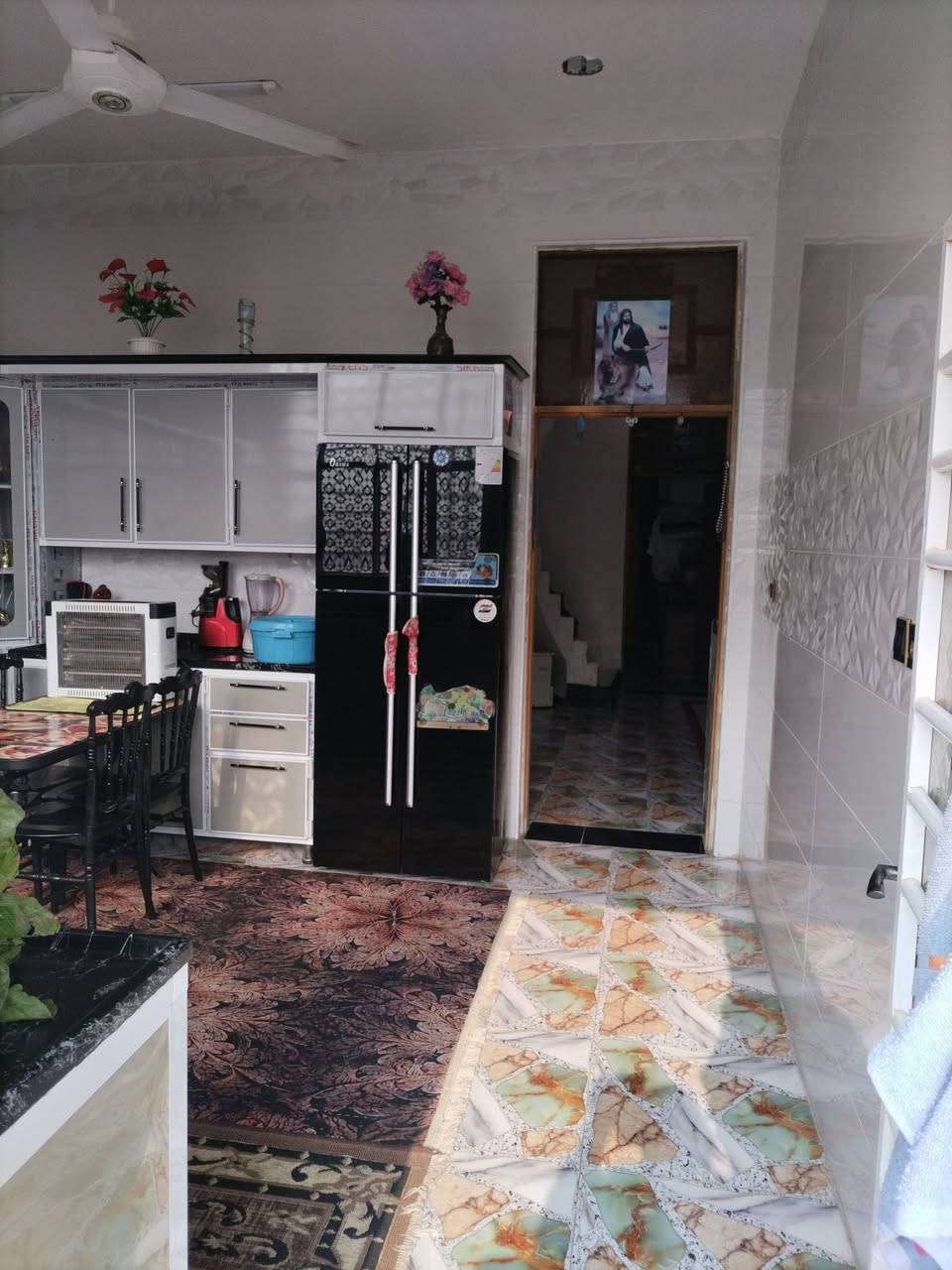 السلام عليكم
البيت للبيع المساحه 165 مع الاثاث مصفر شارع 20 الانوار خلف مستشفى الكرامه السعر اتصل مكلف ***********
