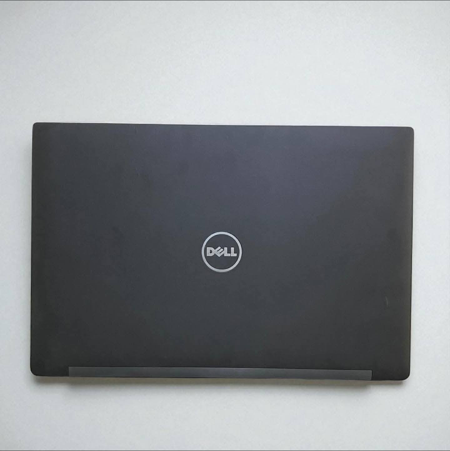 💻 Dell Latitude 7480

• المعالج: Intel Core i5
الجيل السابع

• الرام: 8GB DDR4
• الهارد: 256GB SSD
• الشاشة: 14 إنج

💰 السعر: 235 ألف دينار


**إذا كنت صاحب هذا الإعلان وتريد حذفه لأي سبب، رجاءا أرسل رسالة إلى الدعم الفني**