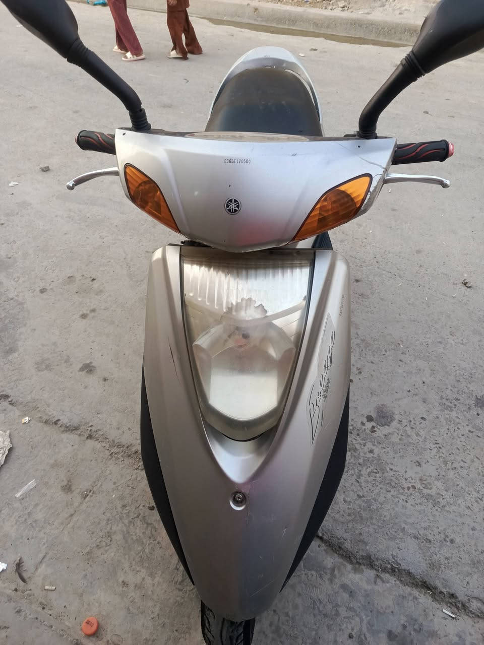 السلام عليكم هاي دراجه بريز للبيع صار لها خمسه اشهر من نازله والسعر على الخاص سعرها 650 وبيها مجال قليلمنطقه حيور مكاني***********
