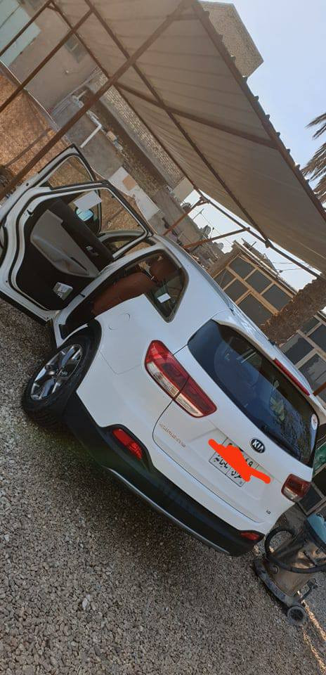 السلام عليكم سورنتو 17 شمالي سنويه ساقطه وكاله باسمي للبيع او امراوس السياره فول عدى الفتحه مكاني بابل السعر 190 بيه مجال للااتصال ***********
