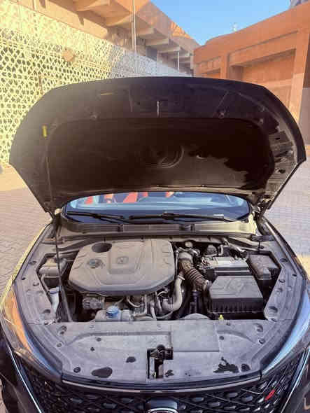 السلام عليكم 
ايدو بلاس موديل 22
فول موصفات 
محرك 1400تربو 
السياره بعد بالضمان تبديل دهن وفلاتر بالشركه 
ماشيه 14000 قابل لزياده 
شاشه دشبول متصله 
كامرات 360 
تحكمات ستيرن تحديد مسار كروس سرعه
هاند بريك دكمه 
بصمة 
مودات قياده ايكو نورمال سبوت 
كشتات وبطاين باب جلد مطعمه اسود ماروني 
بانوراما كامله 
 السياره بيه طخات بسيطه مصلحه عل البارد بيه باب امامي امبدل مال شركه بلاديه نفس اللون 
مكفوله من الصبغ ومعجون 
مكفوله من الشاصي ودواخل ولغود 
السياره سنويه بسمي حره ماخذيه من الشركه نقد زيرو بال 22 
مكان السياره بغداد الكراده خارج قرب جسر الطابقين 
هاتف *********** 
السعر ١٣٠ وبيه مجال لشراي 
تحويل ثاني يوم
