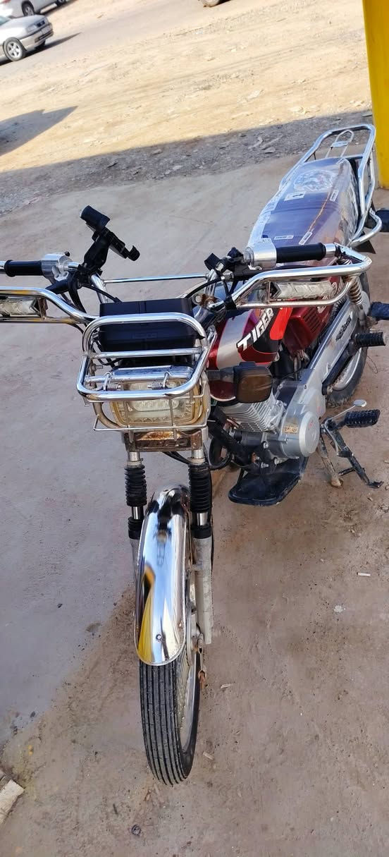 السلام عليكم
موطور تايكر 2020 أبو نمر بس مبدل بي بستم موطور جديد محرك شرط #مكاني_جدعة هاذا رقمي ***********
