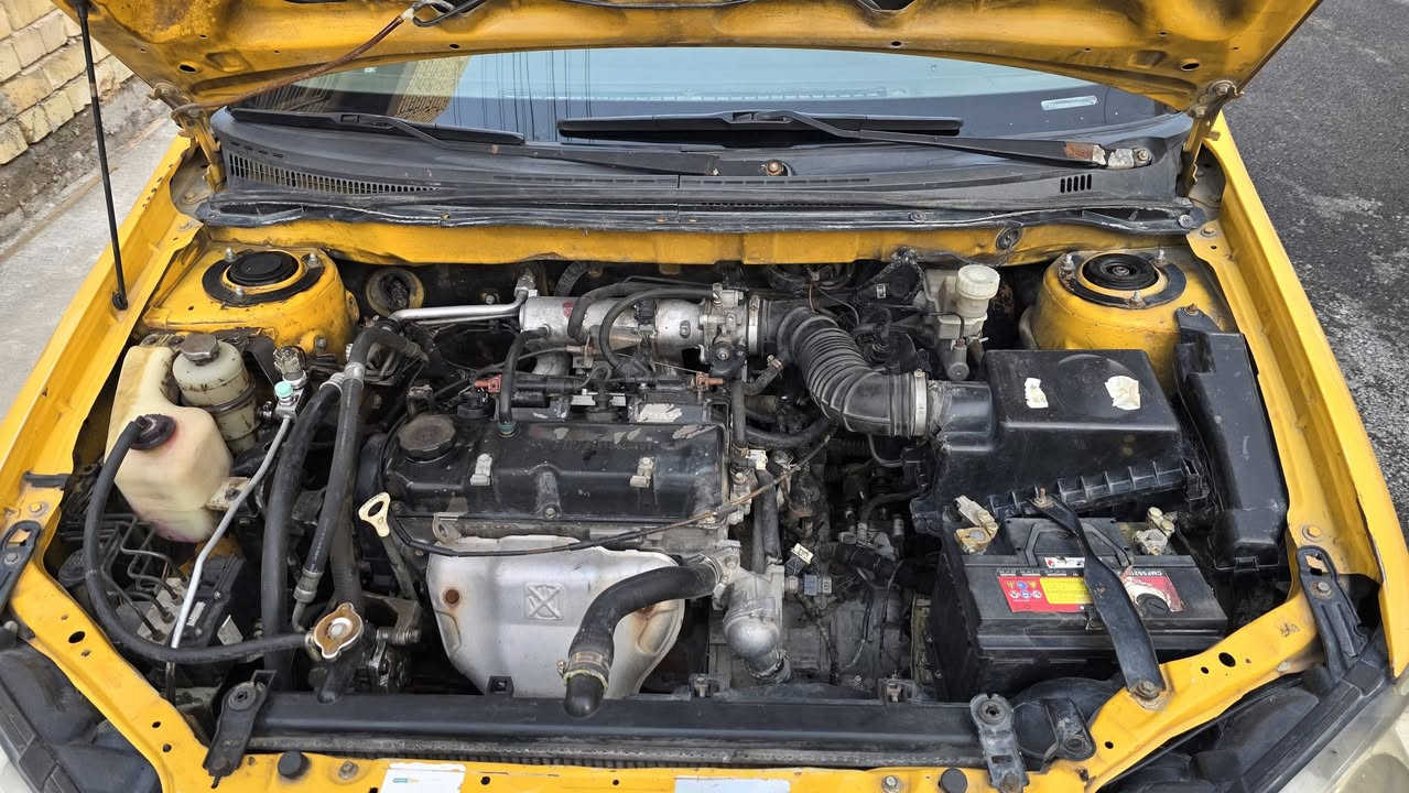 سلام عليكم 
بيوايدي f3  كير عادي ٢٠١١ المقدس سلايت حساس خلفي مكينة لانسر  ياباني مو مكينته الي تجي ماليزي مقلدة لا الياباني ومكفولة سيارة مصروف عليها هواية تخم تاير جامة امامية جديدة بلكات فيتبم مشط ستيرن بور ستيرن ياباني  كمبريسر تبريد فريز ياباني كلة جديد تبريد شرط ثلج ومنضومة كلها جديدة علفحص صدر امامي جديد سيارة بيها نقوصات بسيطة وجاهزة للشغل بأسمي سنوية جديدة فقط تستلم لوحات الجديدة  هيئة بحث مصفرات تستلم صافي السعر ٤٧ ورقة المكان بغداد / البياع  السيارة بلادية مابيها ضربة صبغ فقط داير مصلح . 
***********
