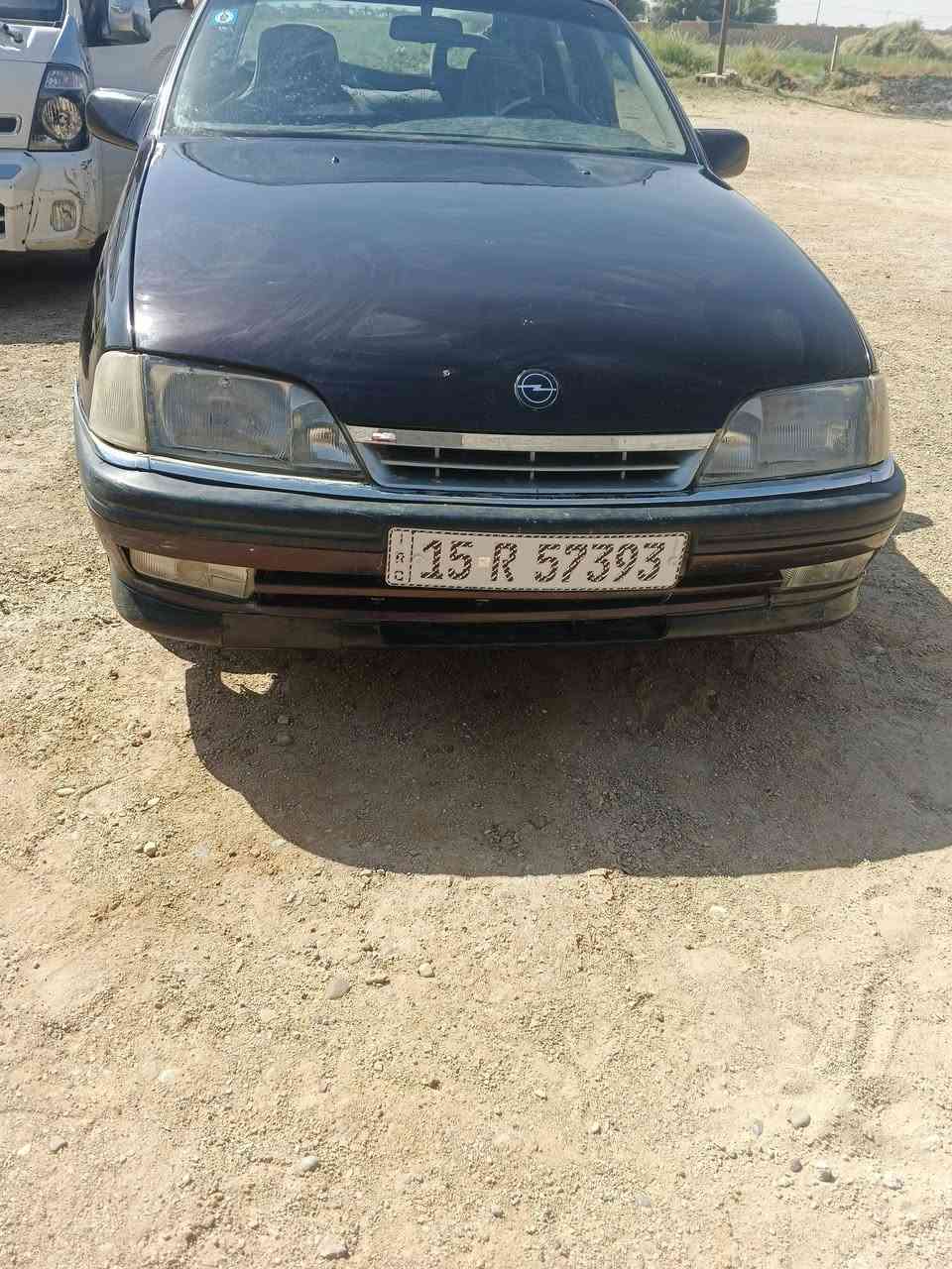 اسم سياره ابول وميكه
الكهربايات كله شغاله وسنتر لگ ريمون 
سنويه جديده 31و محرك 2000 ابلادي 
هزه جديده وگير عادي و الكيجات كله شغاله 
السعر 33بيه مجال بسيط والمكان الانبار رمادي 
هذه الرقم  الاستفسار ***********
