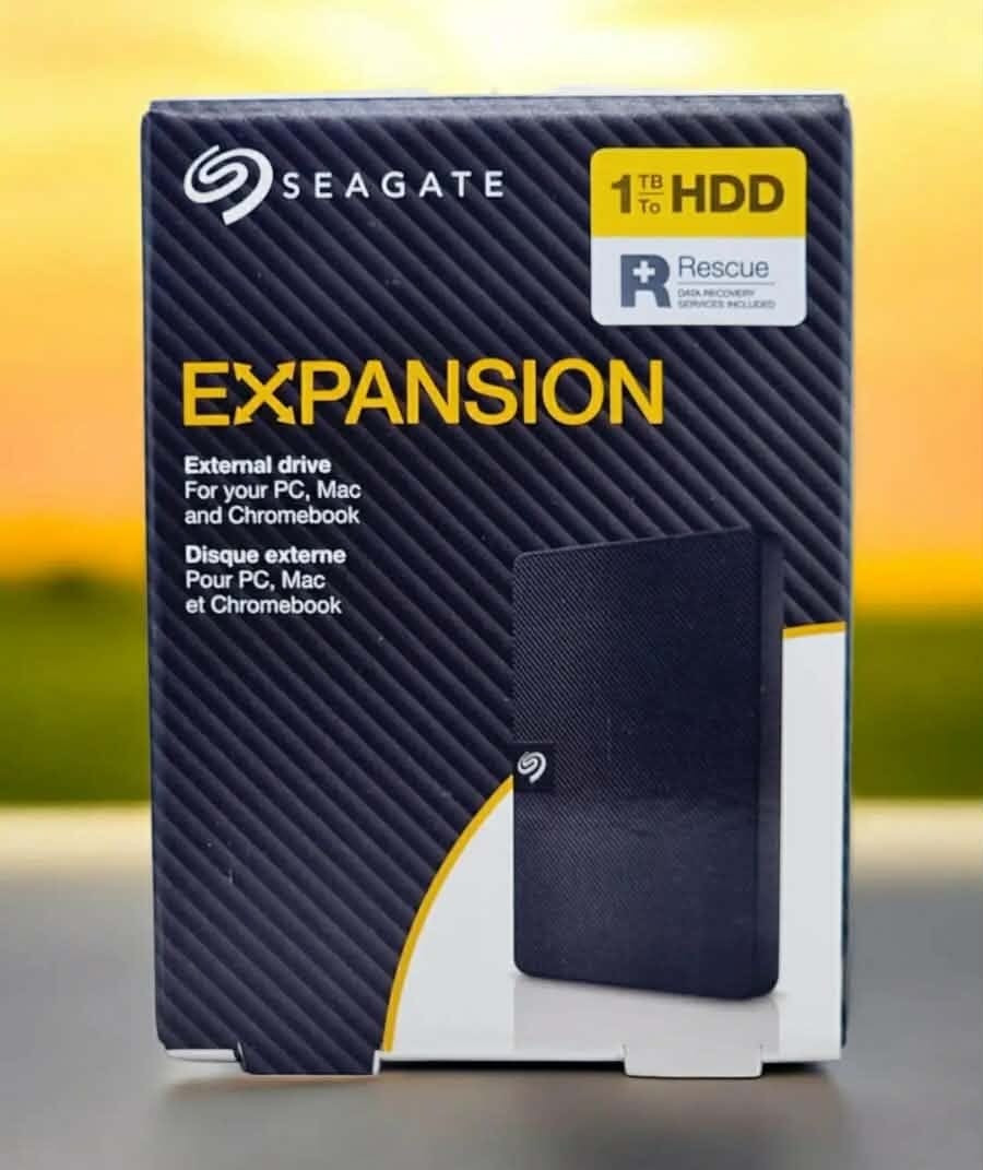 هارد خارجي واحد تيرا جديد ماركة Seagate أصلي متوافق مع الكومبيوتر لابتوب بلايستيشن 4 & 5 والاكس بوكس 
السعر 85 ألف .. متوفر توصيل 

ملاحظة هذا الهارد ينباع بشارع الصناعة بغداد ب130 ألف


**إذا كنت صاحب هذا الإعلان وتريد حذفه لأي سبب، رجاءا أرسل رسالة إلى الدعم الفني**