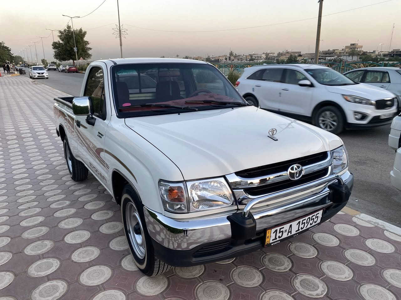 سلام عليكم للبيع بيكم تيوتا جمره تك قماره موديل 2001 رقم انبار بسمي مشروع وطني تحويل مباشر سنويه ورقم جدد سيارة مكفوله من الضربه والتصليح والخياس جديده جداًً مال جناي محرك 2700 كير محرك جدد باور ستيرن تبريد شرط ثلاج حداديه جديده تخم تاير جديد داخل احمر دبل جكمجه سعر 108 وبيها مجال مكاني كربلاء 
***********
***********
