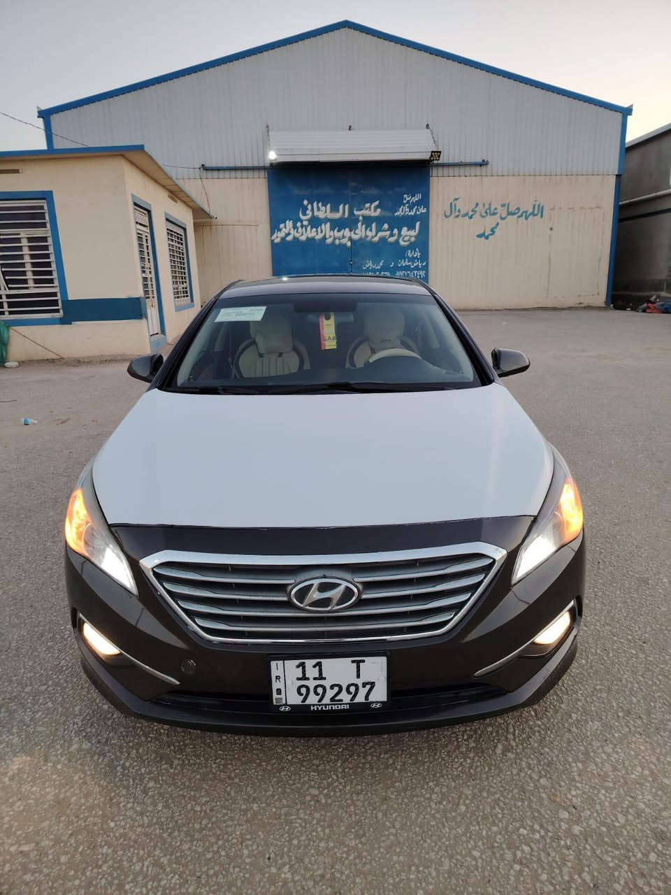 سلام عليكم سوناته وارد مريكي للبيع موديل 2016بيه 3قطع صبغ بدون داخل شراط سياره جديده وجاهزه على خير حبيه مكينه وكير وحداديه كله جديد ابيع او مراوس حسب الاقناعه مكان الحله الحمزه الغربي تواصل *********** رقم بغداد تحويل مباشر بسمي
