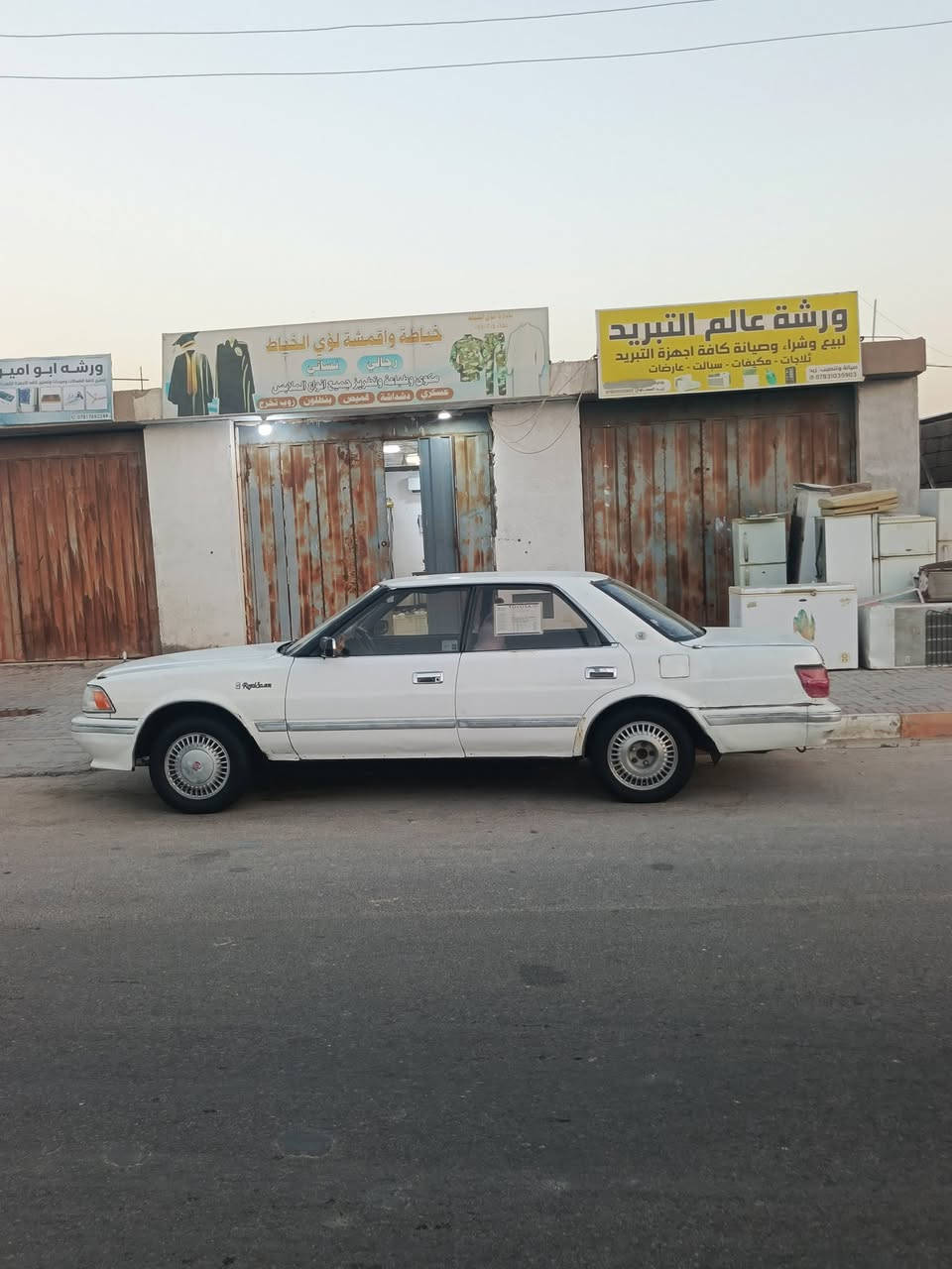 سلام عليكم سياره هارتوب للبيع موديل (1990)مكينه ثنين ونص مكينه وكير بلكارتون تخم تاير حداديه جديده كهربايات كله شغاله باتري جديد سياره جاهزه من الدعاميه الدعاميه بس التبريد مابيه السياره مال جناي ترايك وين ماتريد 
رقم مثنى نكليزي جديد 
مداور ثاني يوم 
السعر 40ورقه وبيه مجال
مراوس هم ترهم حسب القناعه المكان سماوه 
الستفسار (***********)👉
