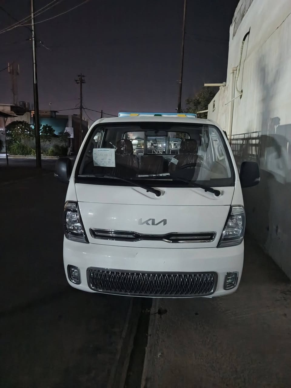 كيا حمل 2700 
موديل 2023
ماشيه 55
كلين مكفوله
رقم كركوك
بأسمي
سياره مواصفات سستم كامل
جاهزه من كلشي 
كير محرك بالشرط
تايرات جديده
صدر امامي خلفي جديد
مابيها اي نقص من الدعاميه للدعاميه
السعر 165 وبيها مجال
مكاني كركوك 
***********
