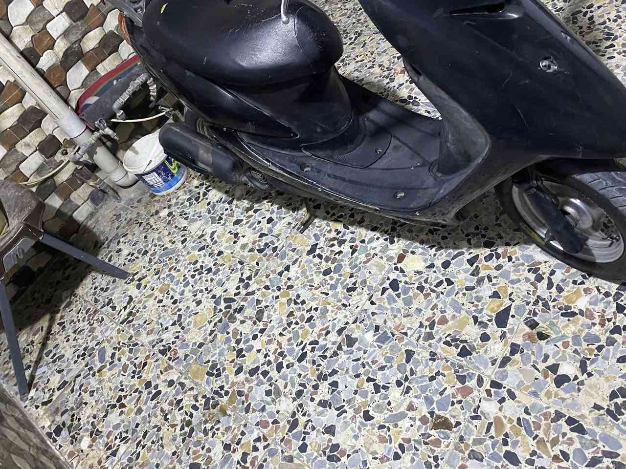 سلام عليكم كلهة شغاله وبلاديه رايدهة ٢٥٠بغداد بل بلديات ***********سلف هندر كلهن شغلات كلاوبات كامله مكمله شاير شغلات
