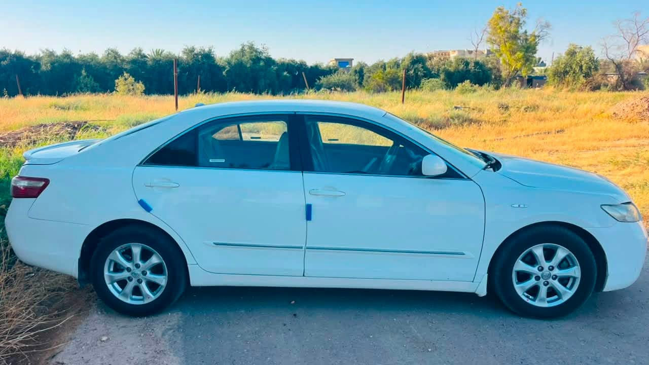 كامري 2008 خليجي glx
فول ما عدا الفتحه

محرك كير صدر تايرات شرط 

تبريد تدفئة شغال قطعتين

شاشه كأمره 

برده خلفيه شغاله 

كشن كهرباء

بيها بارد برأس الجاملغ الأمامي

رقم بغداد بسمي  

السعر 118 وبيها مجال 

للاستفسار الأتصال ***********
