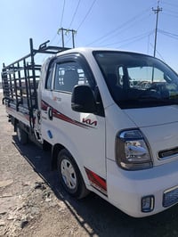 كيه موديل 2025 ماشيه 25 الف الرقم 07809444398