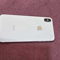 آيفون اكس ماكس • نظيف ٩٩٪ • بطارية ٨٤٪