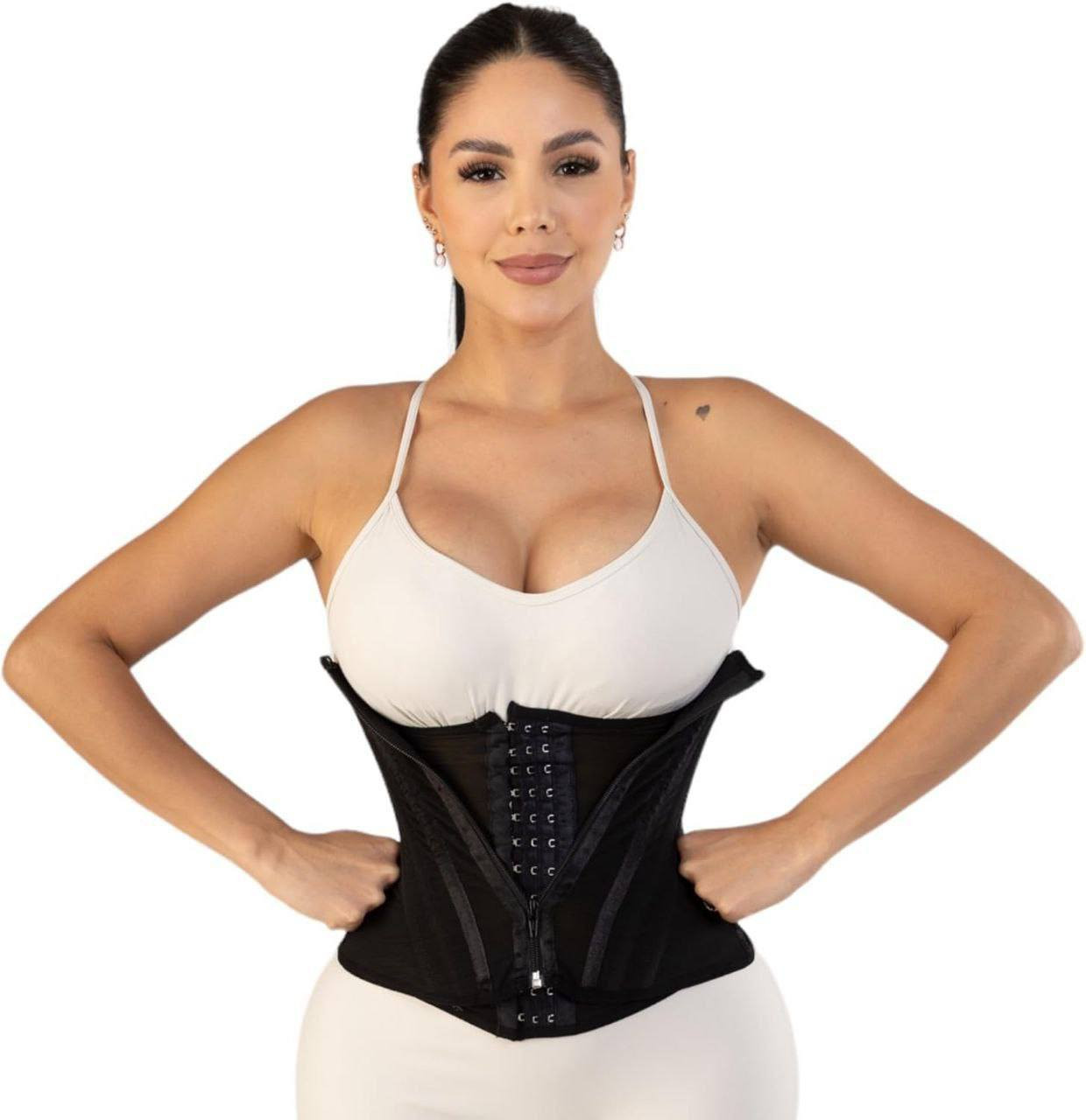 مشد البطن الساعة الرمليه جاهزة لمظهر الساعة الرملية؟ المشد اللي يحدد خصرك ويرفع مظهرك بثقة!
مشد الكولومبي مشد علاجي وللمناسبات مشد للبطن والظهر ينحت الخصر بشكل رباعي ينزل من مقاس الخصر اكثر من ١٥ سانتي عبارة عن مشد واحد  طباقي وسحاب  لنحت وشد البطن لما بعد الولادة الطبيعية والقيصرية او الي مو والده بس الي تعاني من بروز البطن بشكل كبير

يعمل ٣ مرات علي شد الترهلات البطن وتنحيف حجم الخصر مع المداومة بالأستعمال

يعمل علي تقليل الشهية لانه يضغط بشكل كبير علي البطن

يسند الظهر ويقومه
ينفع لعمليات الشد والنحت والشفط 
بشكل عام يعمل على تنحيف ورسم الخصر
ينفع حق النادي والرياضة 
يستخدم بعد الولادة الطبيعية بعد ٣ ايام  والولادة القيصرية بعد ٤٥ يوم 

القياسات : L.XL.2XL.3XL.4XL.
مشد البطن الساعة الرمليه !


**إذا كنت صاحب هذا الإعلان وتريد حذفه لأي سبب، رجاءا أرسل رسالة إلى الدعم الفني**