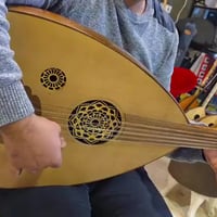 عود رقم 1 زند مسطرة السعر 140 الف التواصل 07511108136 مع حقيبة وسط أو....