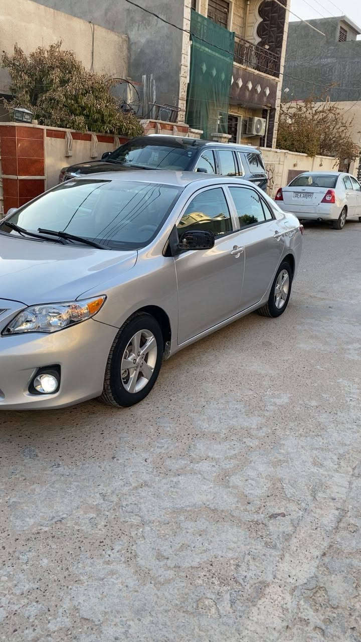 سلام عليكم كورلا موديل ٩ مصبوغه عام أثر جراد وحادث امريكى جاملغ فقط سياره مكفوله من الضربه فقط صبغ أثر جراد  مكينه بيه صوت كير نضيف كلشي مابي صدر جديد تبريد ثلج فقط مكينه بيه صوت مكان السياره غزاليه ‎*********** سعره ٨٨ وبيه مجال
