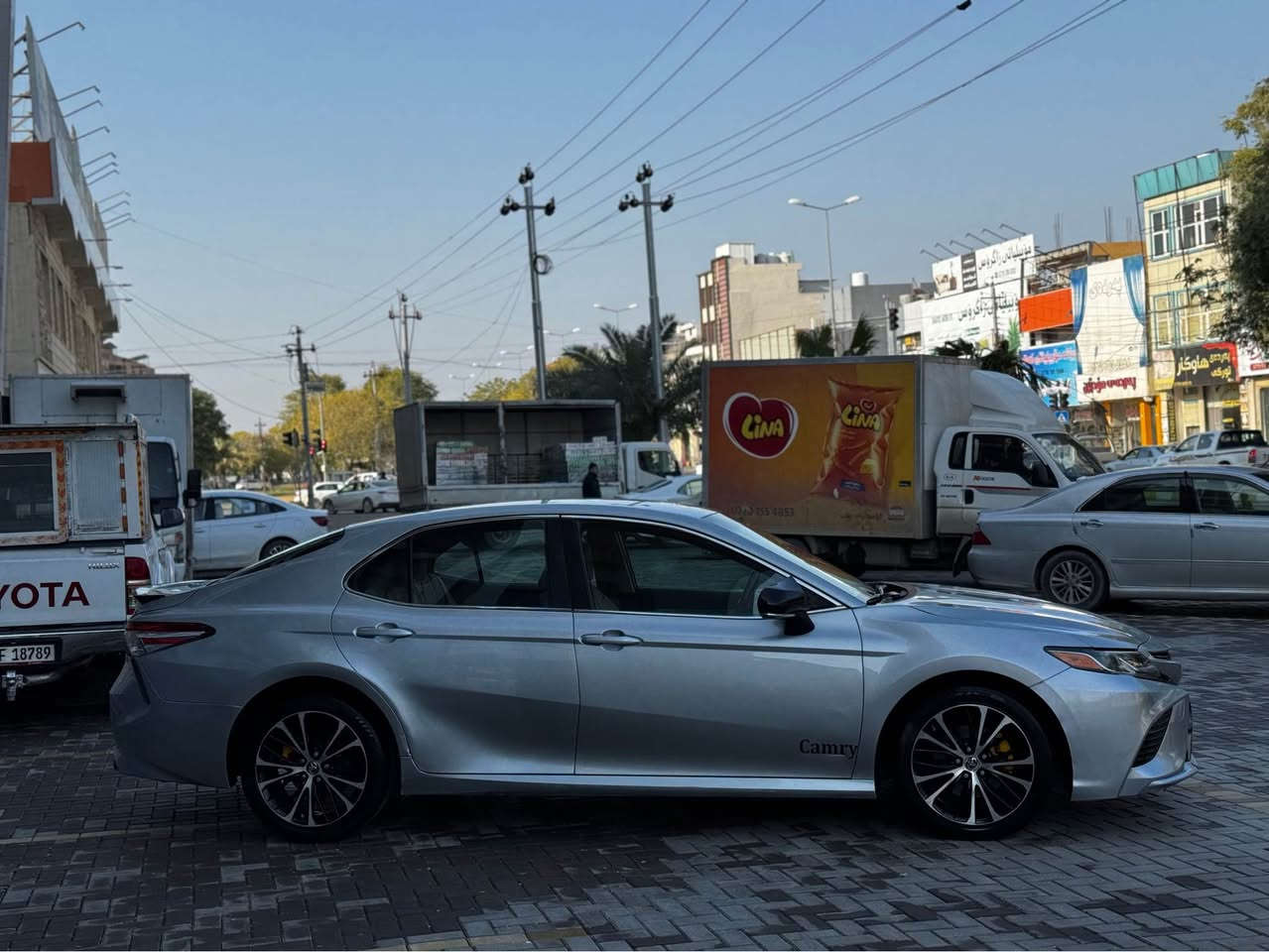 السلام وعليكم
Toyota Camry 2018 LE Pluss
دواخل بيجي + بصمه 
دخول ذكي ورادار 
السيارة بيها قطعتين ونص صبغ 
ماشيه ١٢٠ الف
بيها داخل الحوض شويه
السيارة جديده وماناقصها شي
رقم الشاصي :
4T1B11HK0JU537913

السعر ١٦٥ وبيها مجال بسيط
عنوان قضاء كلار

***********
*********** كالار, السليمانية
