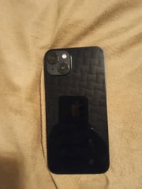 آيفون ١٤ بلس • نضيف • بطارية ٨٨