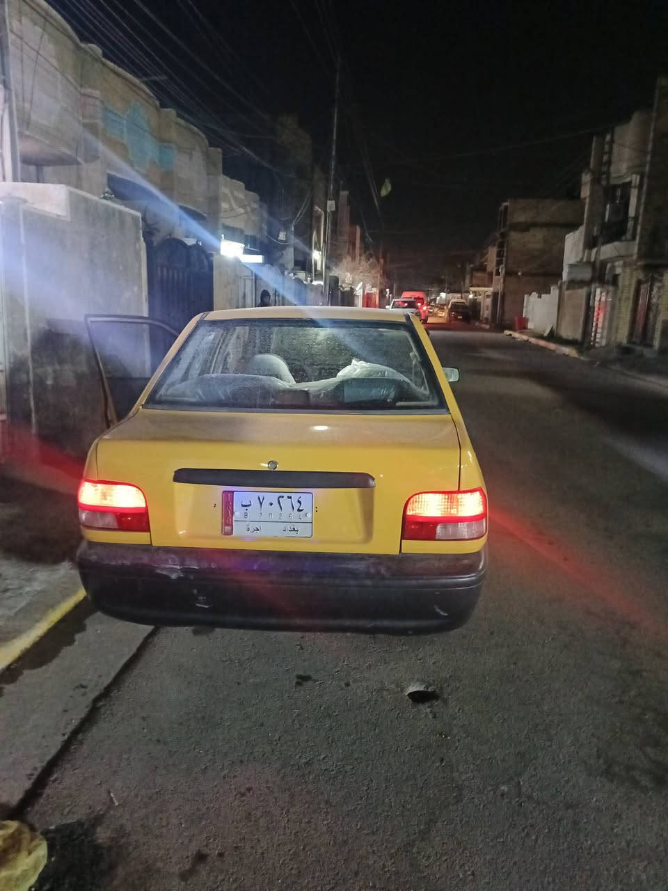 السلام عليكم ورحمه الله وبركاته
سايبه موديل ٢٠١٣ 

اكفلك بيه من كل شيء بيه مكينه تخبل وسياره نصبه حلوه 

وخير من الله 

سعرها ٣٠ وبيه مجال شي قليل 

مكانه بغداد الحسينيه مال الراشديه 

للتواصل : ***********
