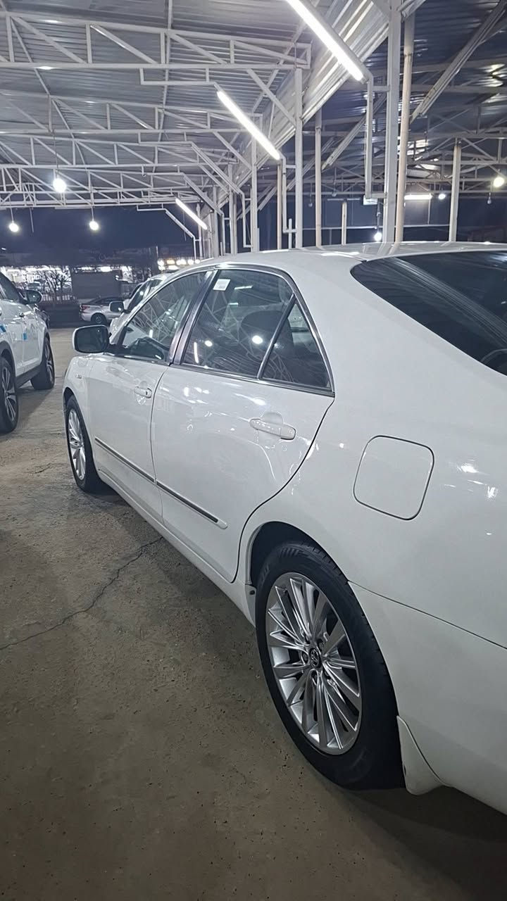 السلام عليكم 
للبيع // بسعر 132 بي مجال جدا بسيط //

كامري 2011) خليجي محرك 4 سلندر ) 2400

اللون // ابيض ثلجي

رقم سليمانيه سنويه 28

شرط التحويل والغرامات

السياره كلين بيها فقط بيها صبغ شبر يم قبق البانزين

كير و محرك شرط بدون تبخير بدون تنقيص بدون صوت رواجز

السياره جاهز بدون مصرف كله جديد صدر وتخم تايرات

ترايها مال 23

اعتذر الاقصاط والوعده

***********/ الرقم

السعر 132 مجال جداً بسيط
