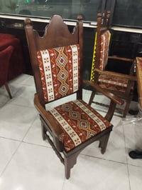 كراسي • للبيع
