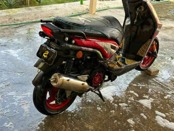 السلام عليكم جبلي للبيع دراجه مكفوله كفاله عامه الدراجه مزوده تزويد خارجي مبدللها زوج تايرات قبل اسبوع السعر 1,500 وبيها مجال مكاني بغداد  ***********
