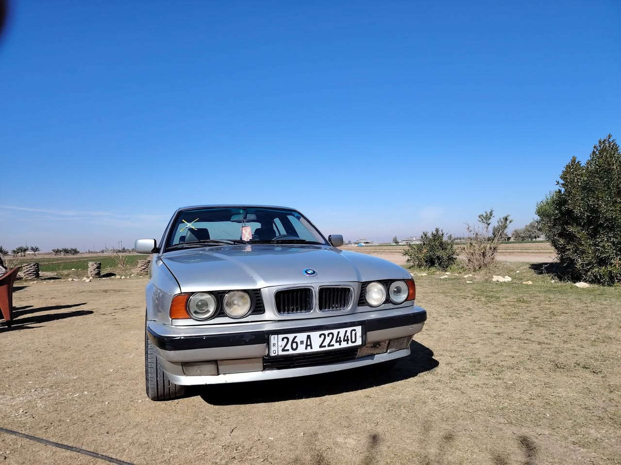 السلام عليكم من رخصة الادمن بي ام 525 مسكر 6سلندر سياره جاهزه مابيها نقص سنويه باسمي رقم انكليزي صلاح الدين تحويل مباشر السياره بدون فتحه سياره حلوه جاهزه مال جناي 68 وبيها مجال مكاني بغداد قرب سجن ابو غريب ***********
