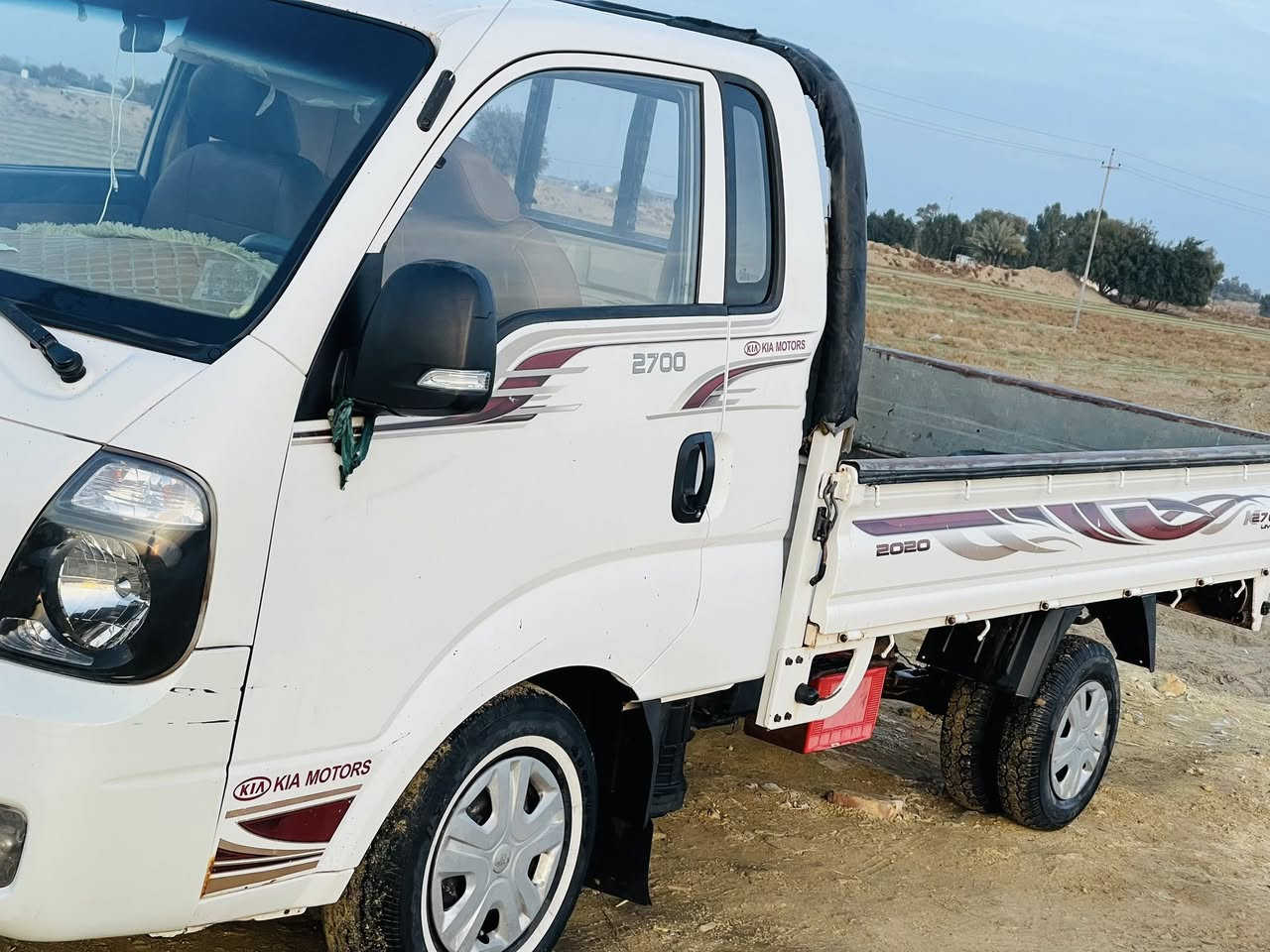 كيا للبيع موديل 2018 تحويل وتريد وكاله سياره جديده مكفوله من كلشي العنوان بابل شوملي واتصل عل رقم ***********
