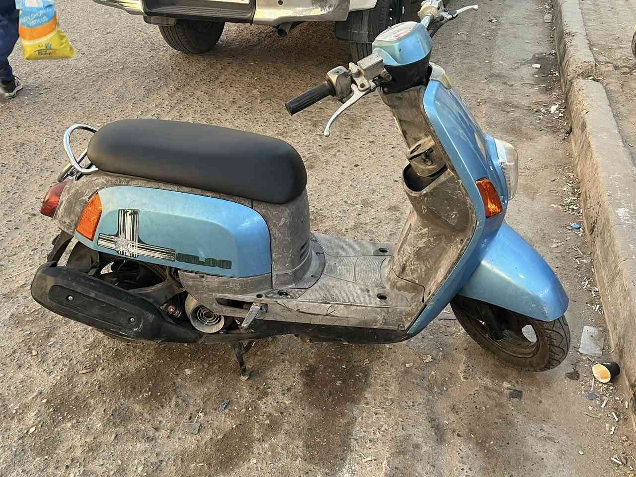 ماكس بوليس رنبه صاله شهر طالعه
دراجه كامله ما ناقصه اي شي كلشي شغال من الطول لطول بيه شلعه ومعدل كلش حلوات ومكينه خرسه داخل املح شوفت عينك سعر مليون رقم هاتف ***********
