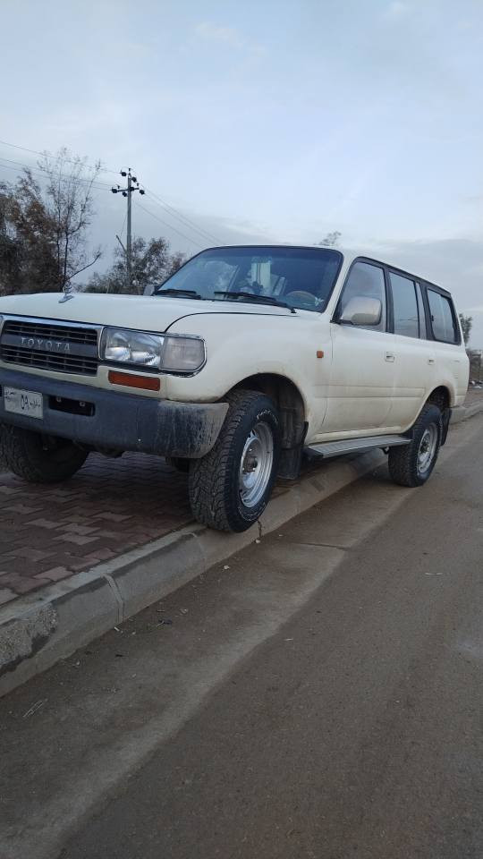 توێتا لانگرۆزەر  مۆدیل 92  تەحویل ئەسل و ئارم کامل مۆیاغ بۆجوانی وەرگەرا و تەعمی نیە گێرو مەکینە و دەبڵ گێر بەشەرت چوارتایەی لۆکی لەژێرە 

سعر 58 
*********** السليمانية, العراق
