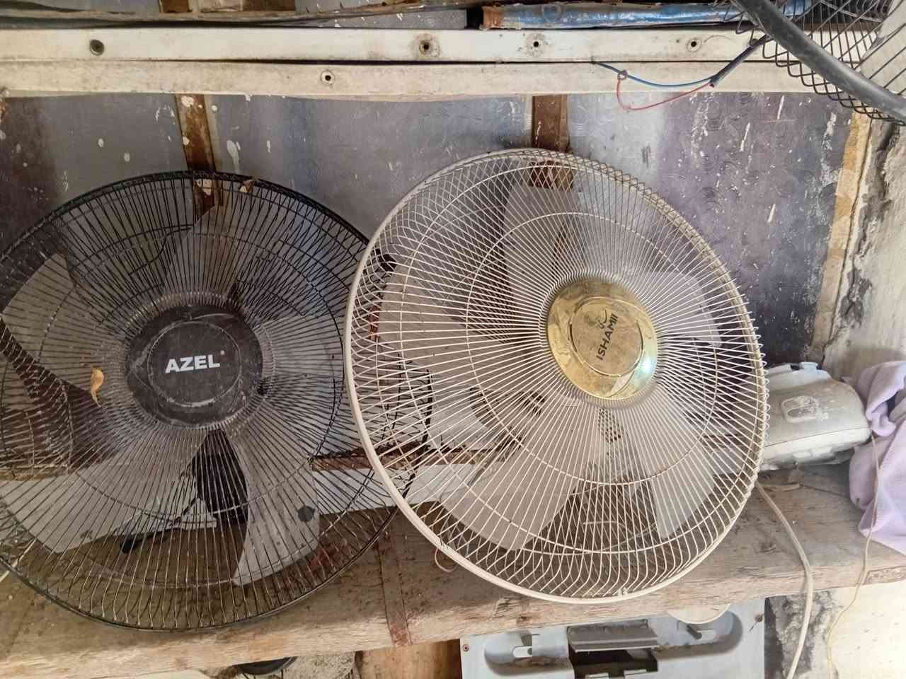 مراوح جداريه مستعمله قليل للبيع بسعر مناسب 
استفسار مراسله الصفحه او وتساب ***********
بابل الشوملي مقابيل شركه الماجد داخل الفرع
