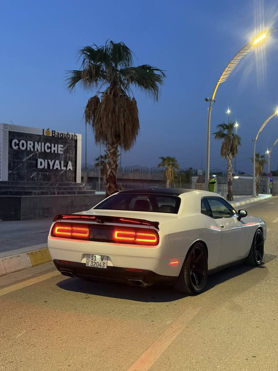 جالنجر 2019 صبغ حـزام السيارة داخل كاربون فايبر  اريد مراوس ب جارجر السيارة كير و مكينة خير من الله كلشي بيها جديد تخم تايرات جديد تخم بلكات تخم نوزلات مجاول  مابيه ولا برغي نقص 
***********
