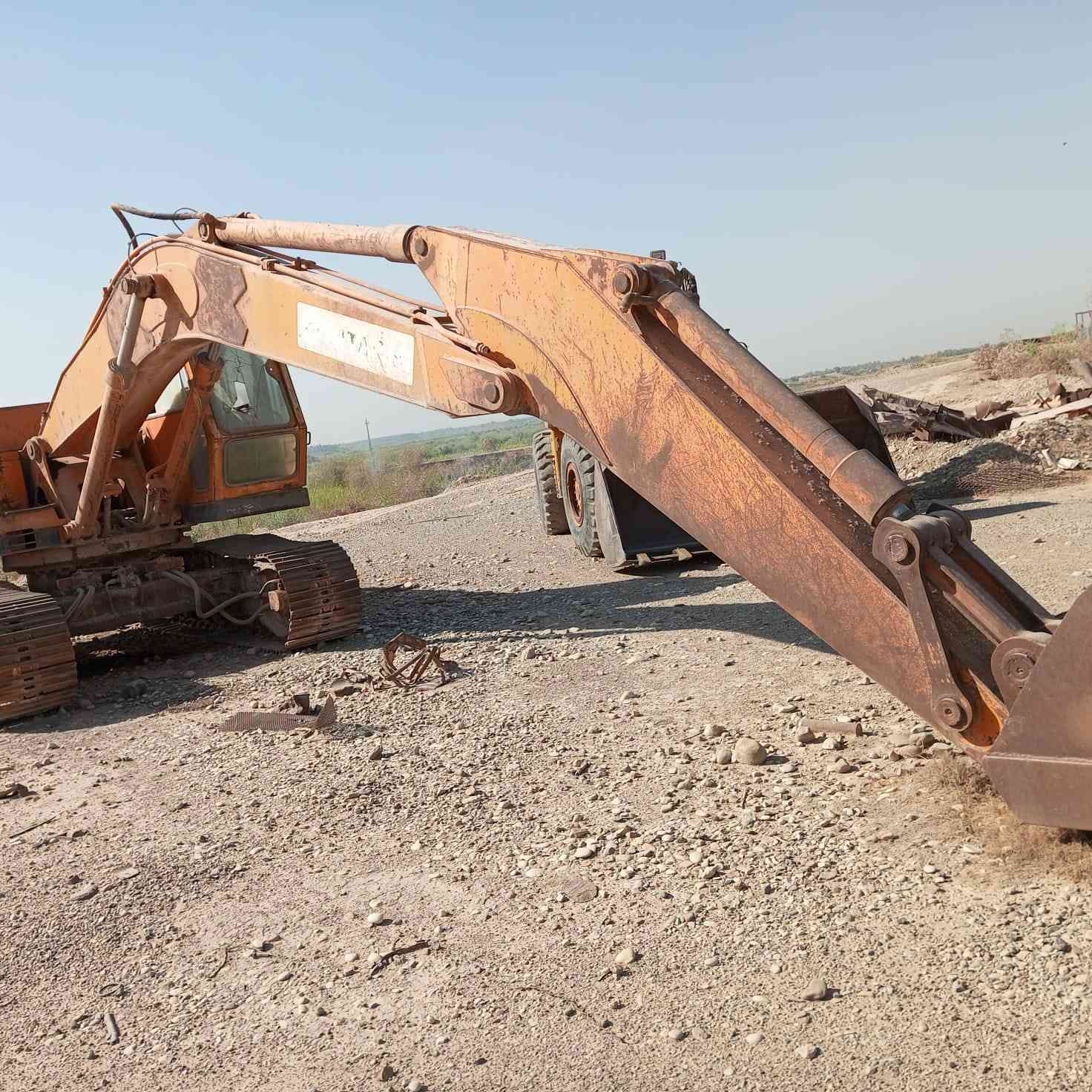 حفاره للبيع ***********
