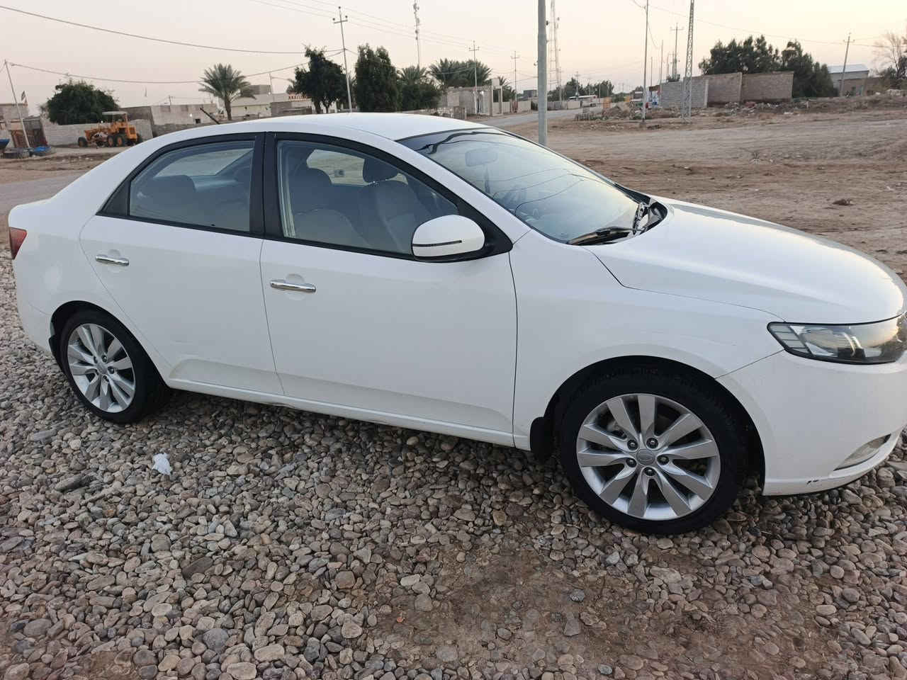 السلام عليكم سيراتو13خليجي
حداديه جديده تخم تايرجديد ادامه كامله مسويلهه 

العنوان واسط الزبيديه السعر108وبيهه مجال بسيط

لستفسار***********
