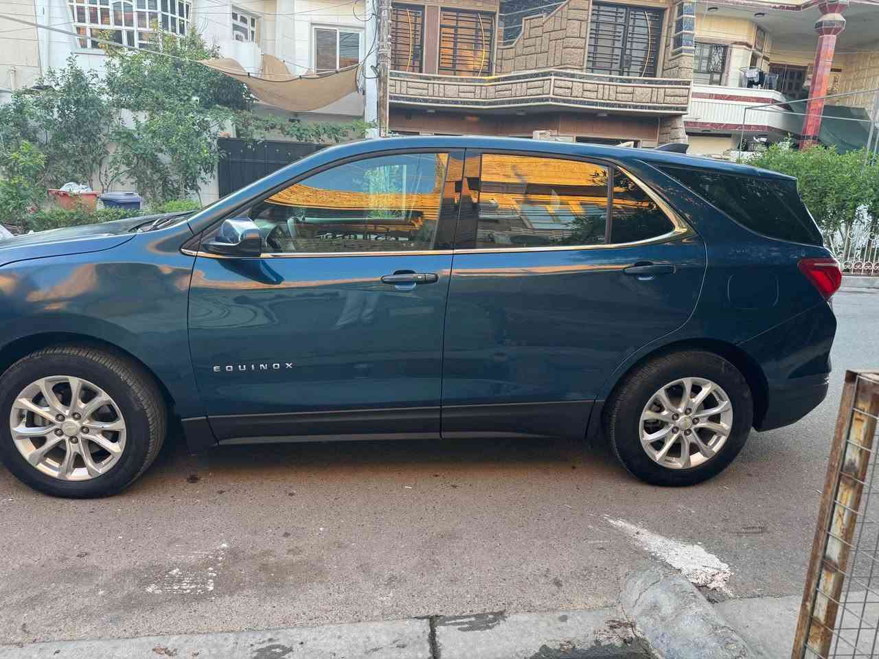 للبيع او مراوس  شوفرليت كوينكس موديل ٢٠٢٠
فول عدا الفتحه فور ويل محرك جديد وكير جديد بيه ٤ قطع صبغ اني ابيع صبغ عام تدفئه كشنات وكشن السايق كهرباء تبريد قطعتين وثلج سياره ترايها يخبل كلش حلوه سعرها ١٢٠ واذا اكو مراوس عادي بس اعلى منها اقصد المديل بغداد, العراق


**إذا كنت صاحب هذا الإعلان وتريد حذفه لأي سبب، رجاءا أرسل رسالة إلى الدعم الفني**