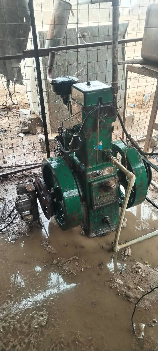 السلام عليكم مولد لستر للبيع فيلد مارشال  ٨حصان والمولده ١٠ كيفيي سلف شغال وجاهز مع القفص كامل السعر ٧٥٠  المكان تكريت  رقم ***********
