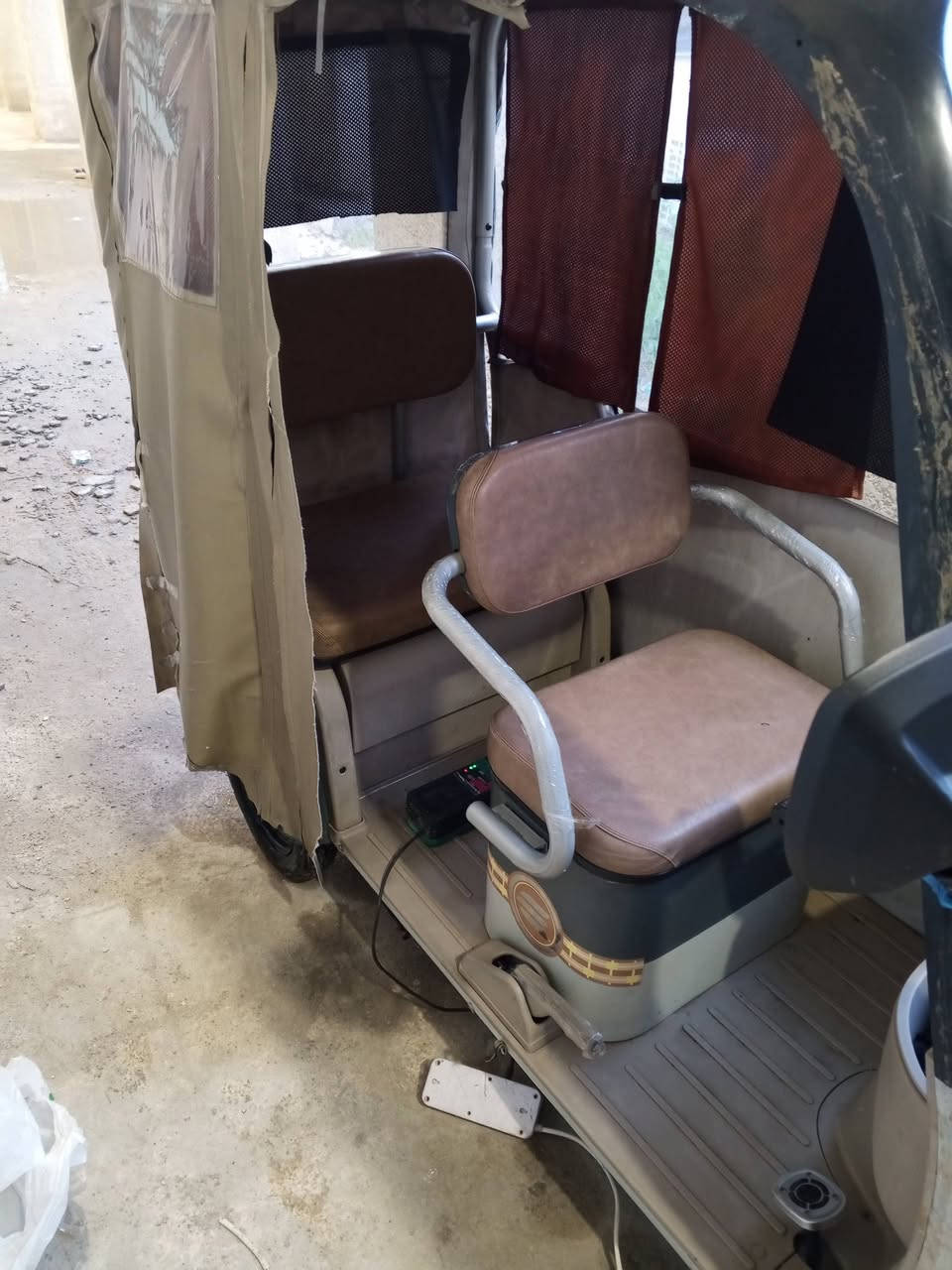 بغداد العلاوي المتحف 
***********
1350قفل واني ماخذها 1850
