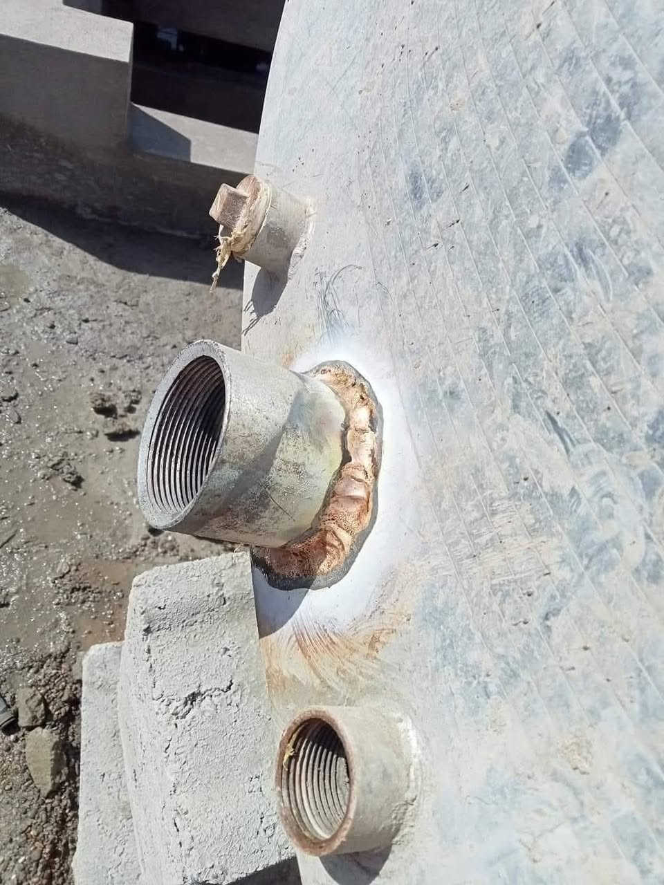 لحيم تانكيات الماء وكيزرات الماء(***********) وجميع انواع الحام متجول في جميع أنحاء كركوك متواجد ماعليك غير بس اتصل نجيك لحدبيتك نلحمه موقعي بمكانه..؟ كركوك, العراق
