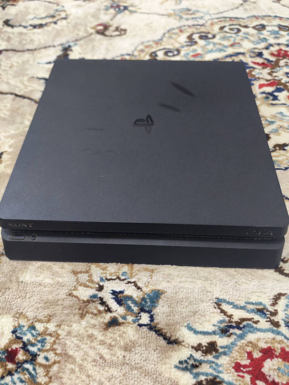 السلام عليكم
جهاز PS4 سلم للبيع ذاكرة(500) نضام قابل للتهكير
جهاز نضافة(70٪)
السعر(180)وبي مجال راسلني وسهله
مكان بغداد الشعب يوجد توصيل في المناطق القريبة
الرقم ***********
