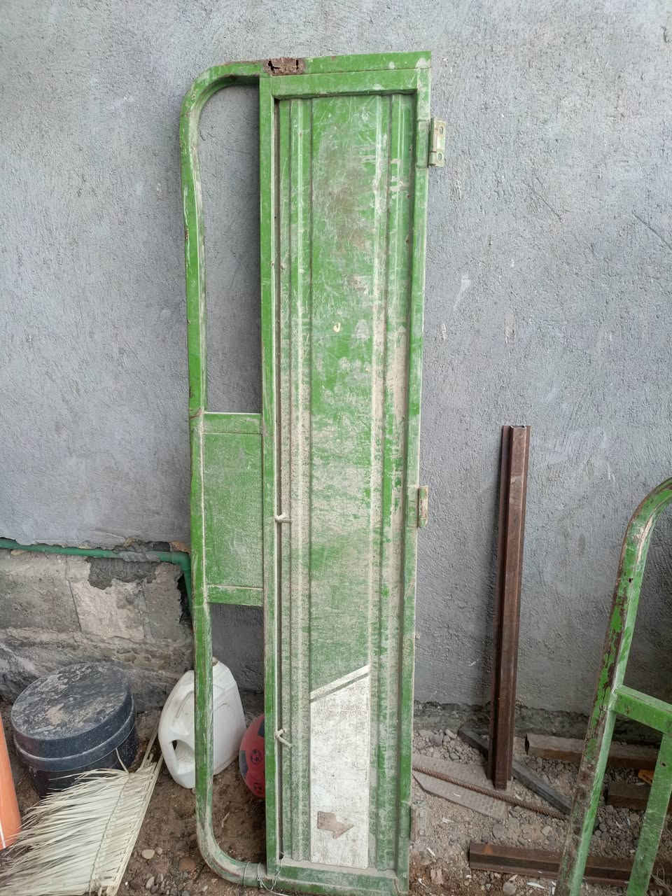 صفاحيات للبيع قيم بحك الله  وذني صورهن وشوف ***********
