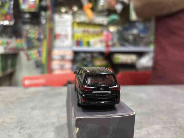 2016 Lexus LX570
الشركة موضحة على العلبة 

الحجم 1:64

السعر 25 الف فقط 🔥

يتوفر توصيل لجميع محافظات العراق 🤩💙

 📍العنوان / شارع فلسطين - خلف المستشفى العالمي 
مكتبة الأمين للحجز و الاستفسار على الرقم او مراسلة الصفحة ***********
#مصغرات #سيارات_مصغرة #بغداد
