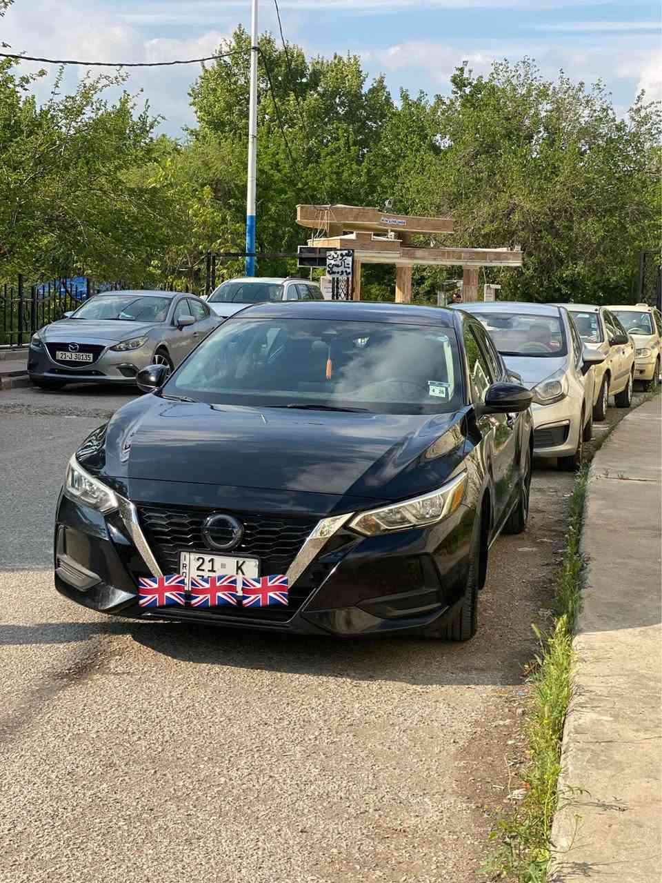 نیسان سەنترا ماسەفات sv بۆفرۆشتن مۆدێل ٢٠٢١سەیارەکە زۆر جوان و پاکە تاقم پێش تایە رۆن هایدرۆلیک هەمووی تازەیە سەنەوی نوێیە کامل سێرڤس بەشەرت .

تیبینی نیوو چەمە لەخ بۆیاخی هەیە  رەقەم شانسیم داناوە 

📞***********
سلێمانی Singapore
