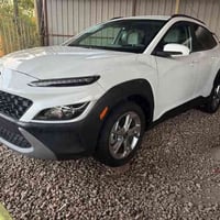 كونا للبيع مديل2023 ماشيه 14 وارد امريكي حادثهه بصيط وموجود بلمنشور بد...